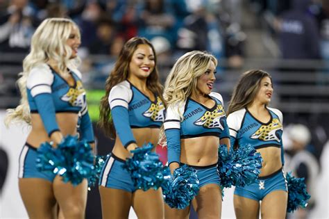 nfl cheerleaders with onlyfans|These Cheerleaders Are Making History As the NFLs。